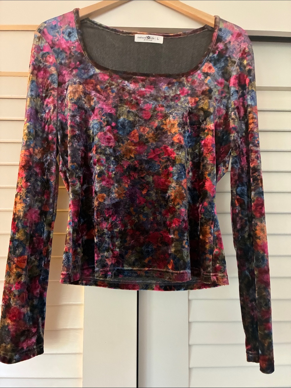 NATURAL LIFE Multicolor Floral Velvet Long Sleeve Tee